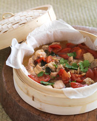 Steamed Chicken with Tomatoes and Coriander